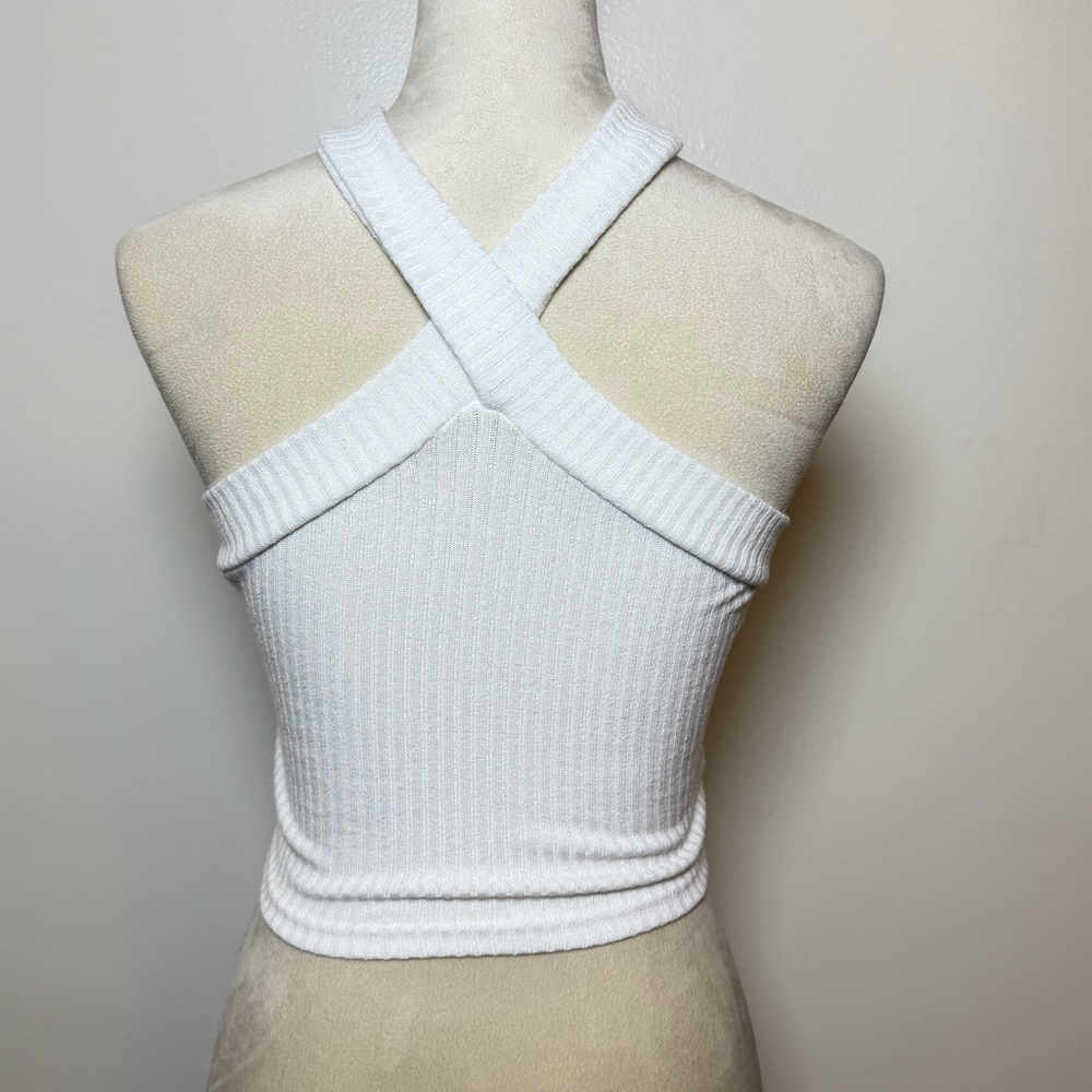 Women's SHEIN White Ribbed Criss Cross Halter Crop Top Size Small Y2K Minimalist - Picture 3 of 7